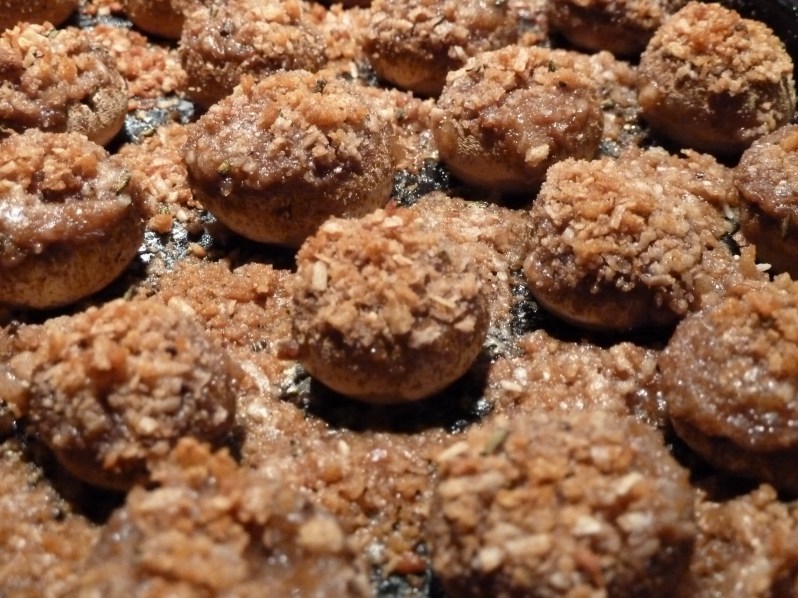 Mushrooms stuffed with parmesan, cocoa powder, rosemary, breadcrumbs