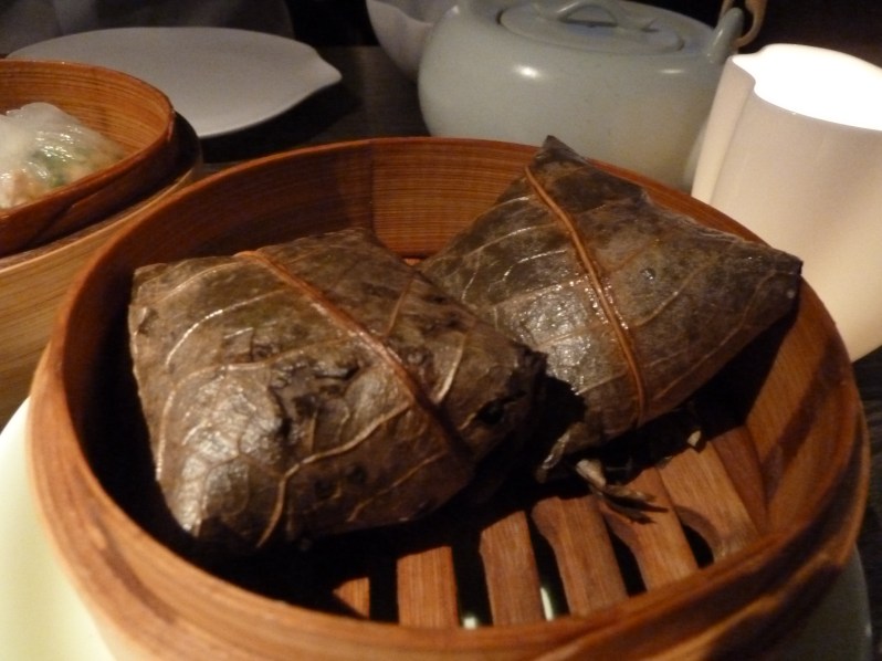 Sticky rice in lotus leaf